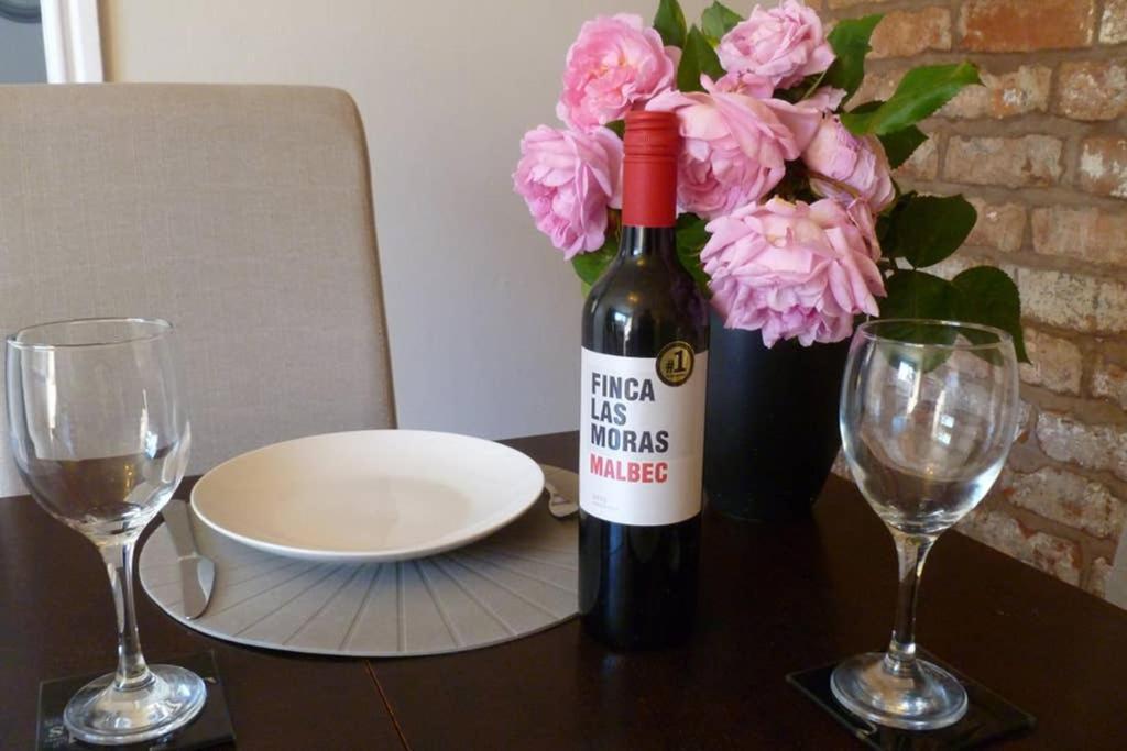 Cosy And Peaceful Maisonette With Terrace, Kidderminster Buitenkant foto