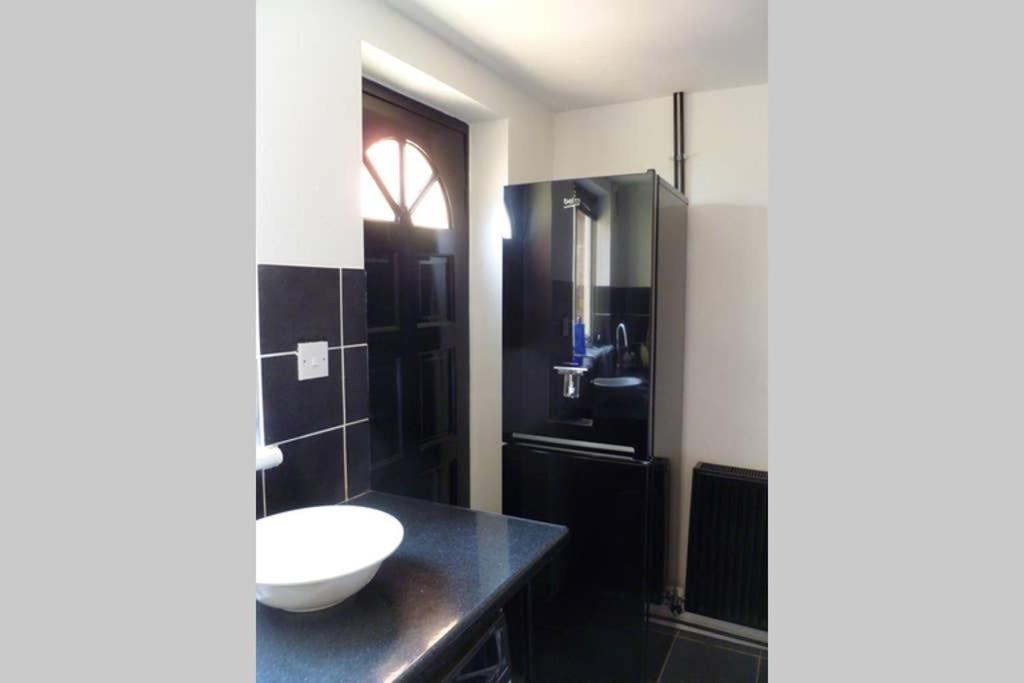 Cosy And Peaceful Maisonette With Terrace, Kidderminster Buitenkant foto