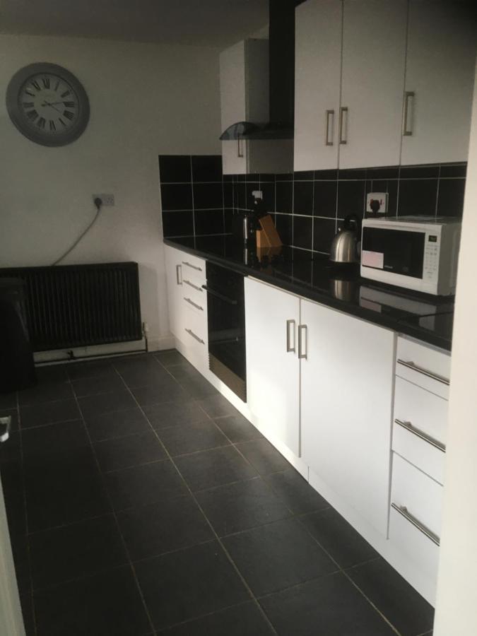 Cosy And Peaceful Maisonette With Terrace, Kidderminster Buitenkant foto
