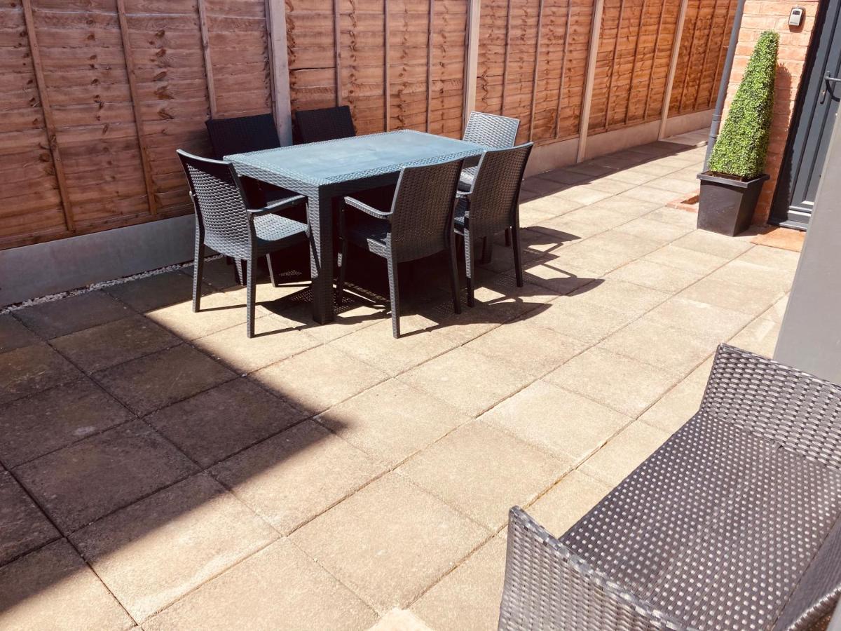 Cosy And Peaceful Maisonette With Terrace, Kidderminster Buitenkant foto